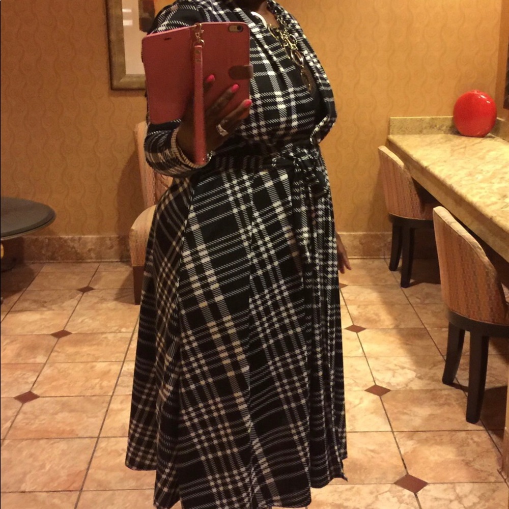 Plaid super crop long sleeve top & leggings set - Picture 4 of 5